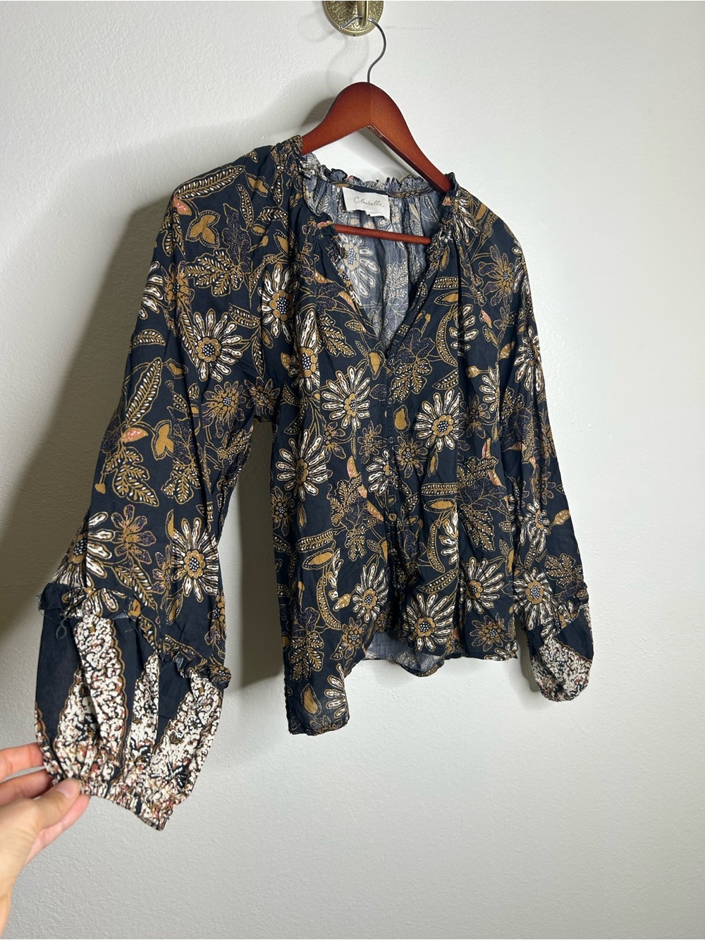 Cleobella Neutral Floral Button Down Lightweight Cotton Blouse Size Small